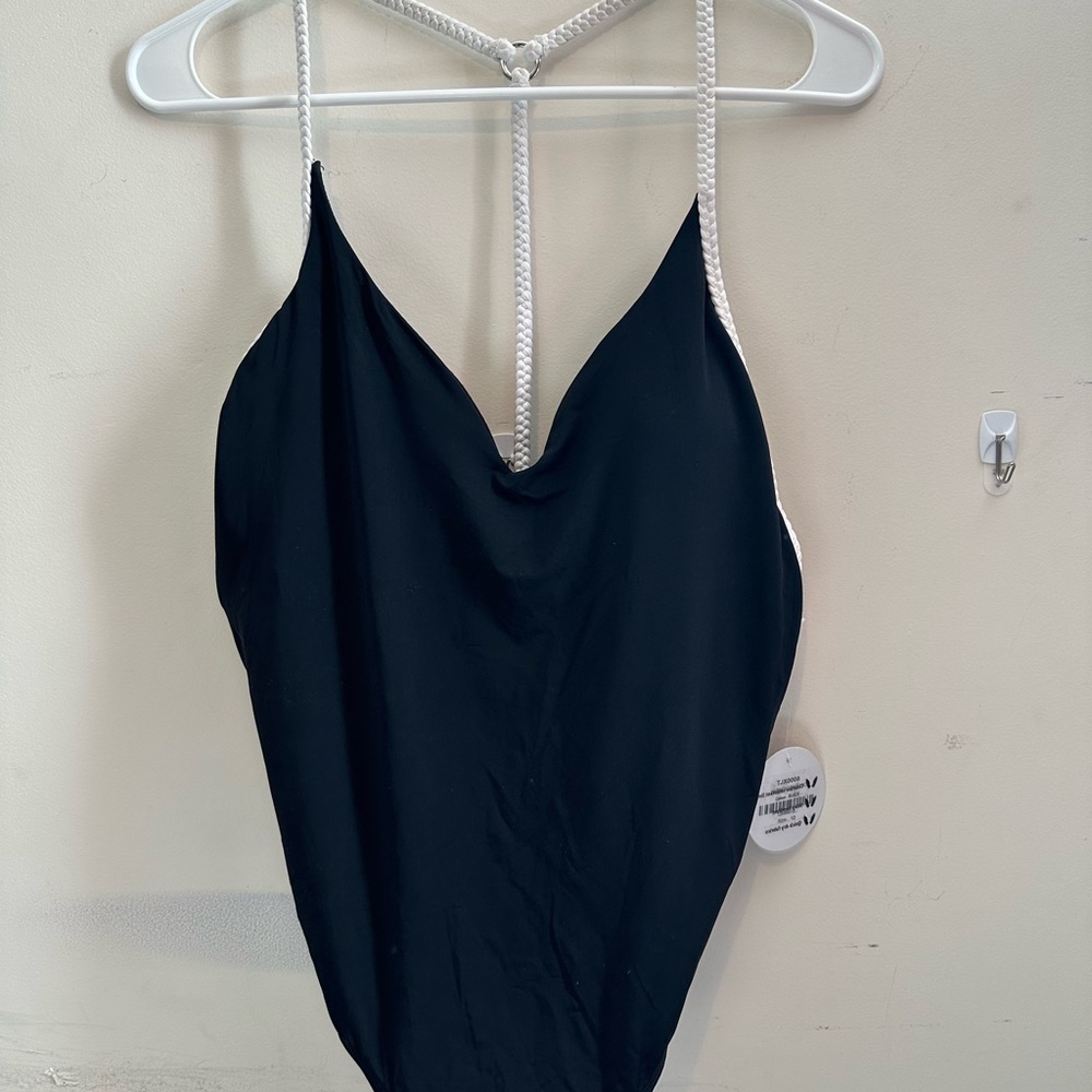 AFRIEL & TABBRIS 1PC BLACK/WHITE SWIMSUIT WOMEN’S 12 JANET DEEP V HALTER